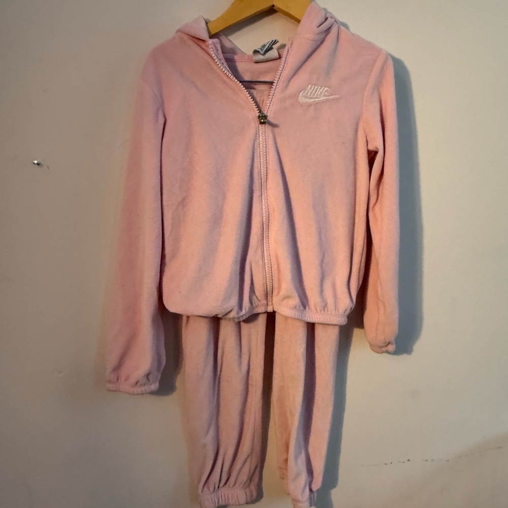 Nike Soft Pink Fleece Set